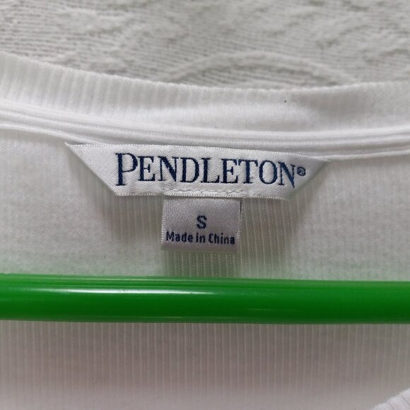 Snow White Ribbed Long Sleeved Shirt W/ Ruffled Front & Buttons Size S (T-380) - Picture 8 of 11